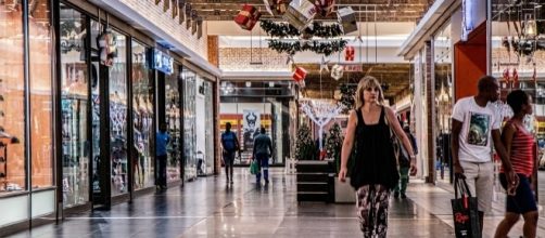 When shopping, Energy Star label is everywhere. Steve Buissinne/Pixabay