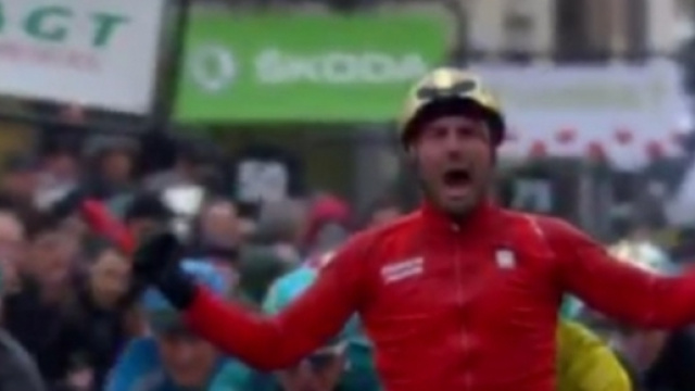 La seconda tappa della Parigi Nizza &egrave; di Sonny Colbrelli