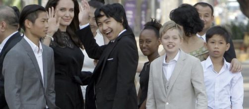 Angelina Jolie makes first public appearance post Brad Pitt split ... - hindustantimes.com