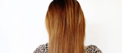 O alisamento natural caseiro tem como principais ingredientes: maisena (amido de milho), leite e a&ccedil;&uacute;car