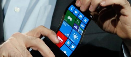 Samsung to Unveil Foldable Display for the Galaxy X | BallerStatus.com - ballerstatus.com