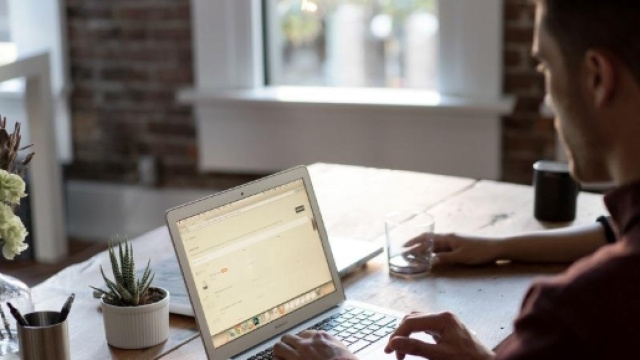 Italia venticinquesima nel DESI 2017.