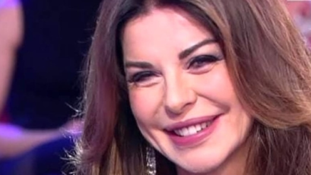Alba Parietti si scaglia contro le sue colleghe