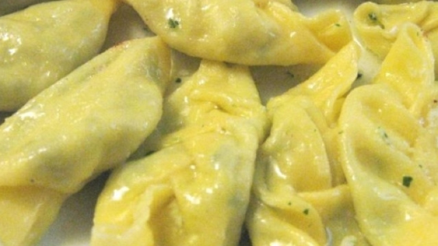 Tortellini con ripieno di ricotta e spinaci - pinterest.com