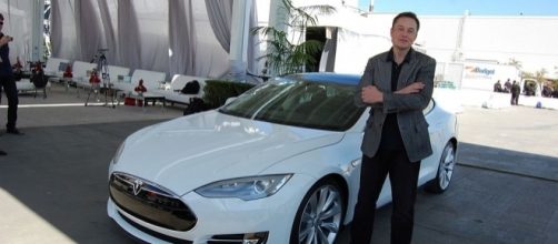 Tesla, Space X CEO Elon Musk is attending today's White House infrastructure meeting / Maurizio Pesce, Wikimedia Commons CC BY-SA 2.0