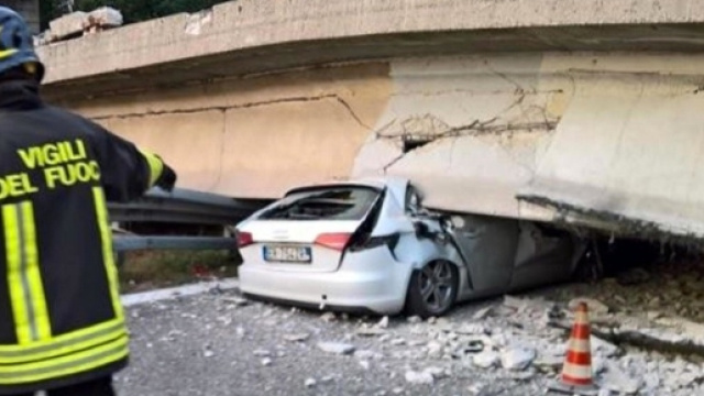 ARTICOLO 1: L'ITALIA &Egrave; UN PAESE FONDATO SUL CEMENTO E SULLA ... - pinomasciari.it