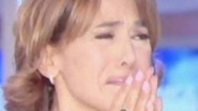 Barbara D'Urso paparazzata in tribunale.