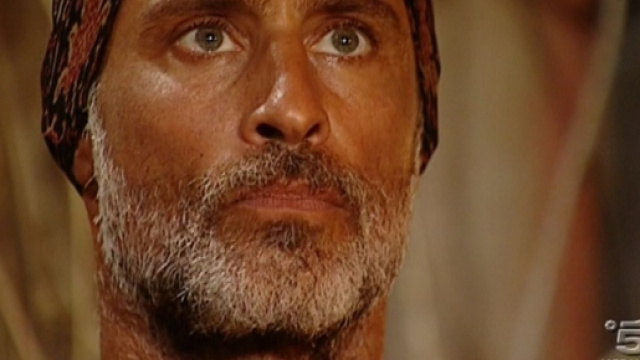 Isola dei Famosi : Raz Degan sull'Isola dei Famosi - isola dei ... - melty.it