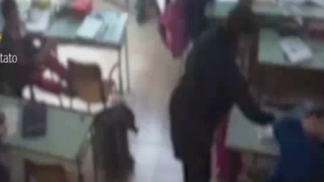 Reggio Calabria, maestre violente sospese dall'attivit&agrave;