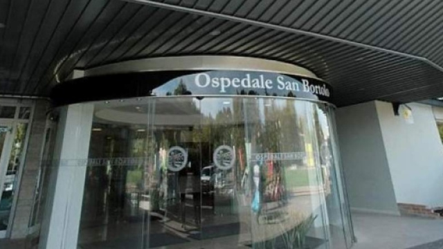 Vicenza, studentessa abortisce in classe