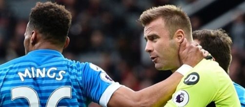 Artur Boruc was in fine form to help his Bournemouth team snatch a point at Old Trafford - squawka.com