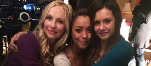 Elenco de The Vampire Diaries se emociona com o final das grava&ccedil;&otilde;es .