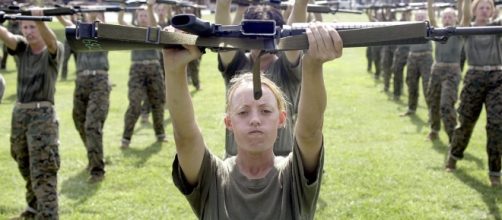 Facebook Photos Of Nude Female US Marines Sparks NCIS Probe - extra.ie