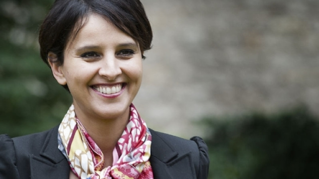 Najat Vallaud-Belkacem s'en prend &agrave; Emmanuel Macron