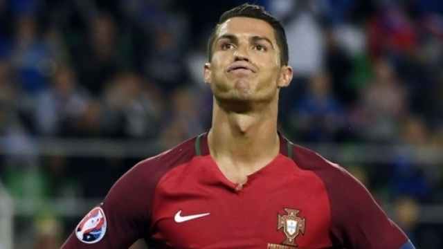 POLEMIQUE&nbsp;: Un d&eacute;bat sur CR7 fait rage au Portugal&nbsp;!