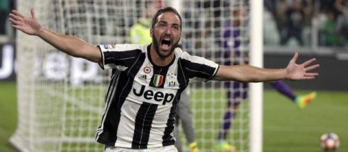 Higua&iacute;n liderar&aacute; la delantera de Juventus contra su ex equipo.
