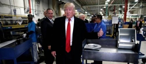 Trump touts victory as plant stays in Indiana but Sanders warns of ... - japantimes.co.jp