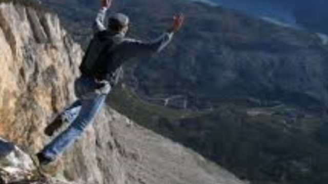 Base jumping, Nicola Galli morto in Trentino