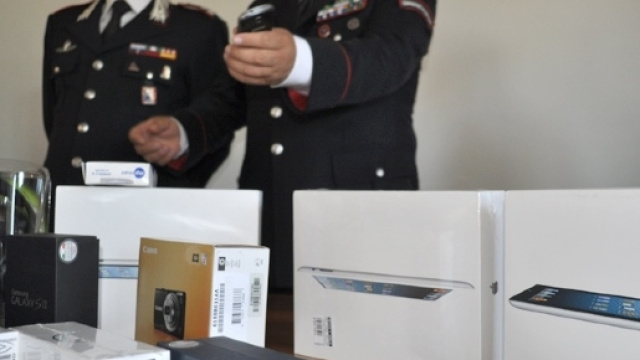 Ruba merce al Mediaworld arrestato