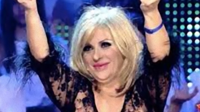 Tina Cipollari ospite nella prima puntata di Furore.