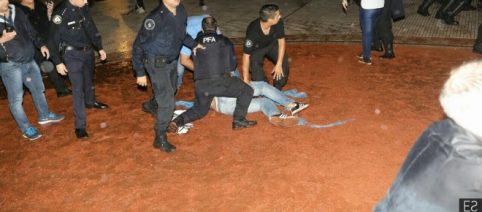 Feroz represión policial a docentes