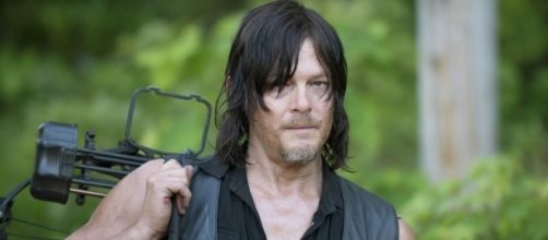 Ash vs. Daryl Dixon: Who's the Bigger Badass? - 1428elm.com