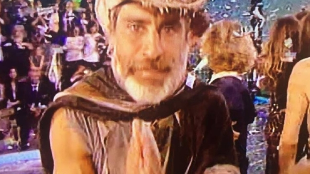 Isola dei Famosi, trionfa Raz Degan - La finale minuto per minuto ... - perizona.it