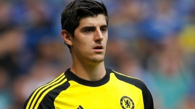 Lloris, Courtois, Neuer : les meilleurs gardiens de FIFA 16 - bfmtv.com