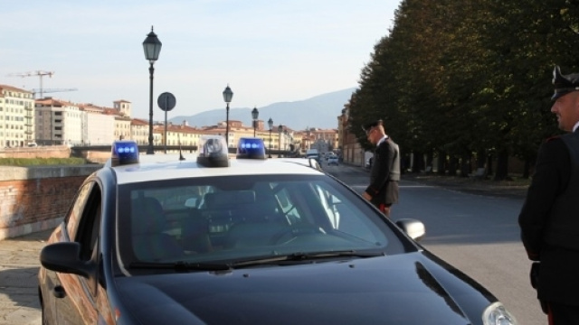 Pisa, cerca di compiere una rapina in banca e muore per un infarto