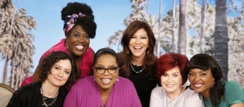 Oprah to Visit 'The Talk' for First Time - Photo: Blasting News Library - longroom.com