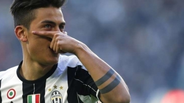 Juventus-Barcellona 3-0: super Dybala e Chiellini, Messi distrutto