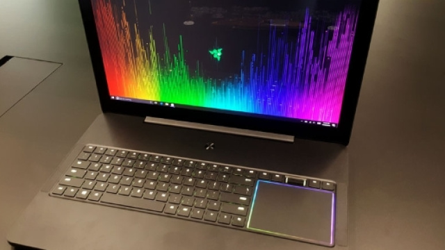 RAZER Blade Pro Gaming, Laptop Hands-On | Ubergizmo - ubergizmo.com