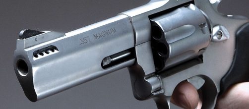 How guns end up in the hands of out-of-state ... - charlestoncitypaper.com