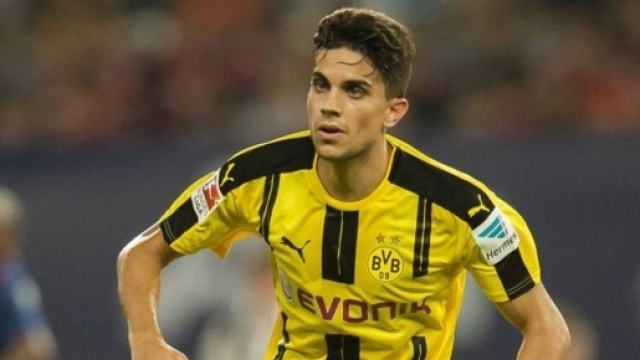 Marc Bartra, difensore spagnolo del Borussia Dortmund ferito nell'attentato