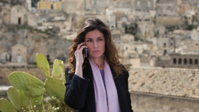 Sorelle, ultima puntata: il mistero di Elena