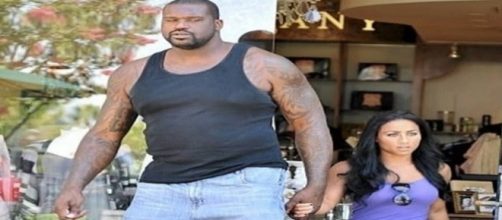 Veja as vantagens de ter a companhia de uma mulher baixinha