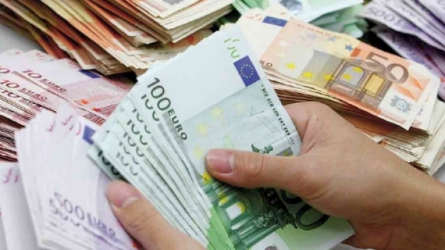 Dirigenti pubblici, il premio al merito lo prendono tutti