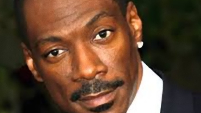 Grave lutto per l'attore Eddie Murphy.