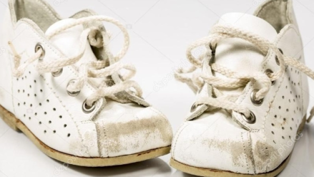 L'ingegneria meccanica spiega perch&egrave; si sciolgono i lacci delle scarpe.