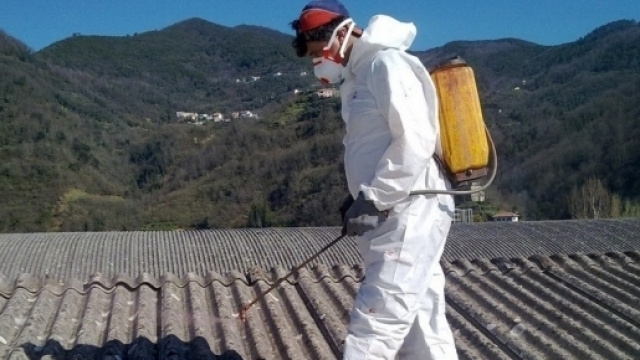 Smaltimento Amianto Acqui Terme, Alessandria - Rimozione Eternit - carpenterieragazzo.com