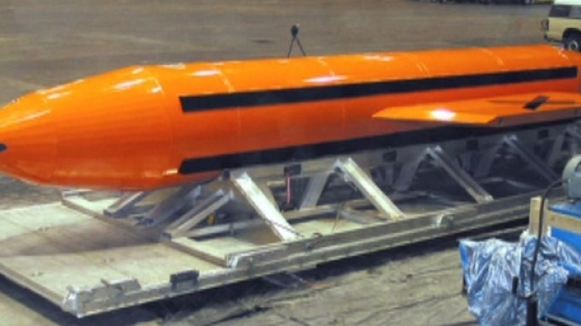 Trump lancia Moab in Afghanistan: la super bomba