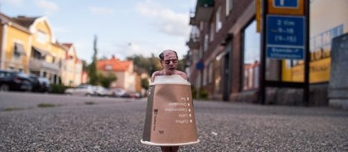 Imagen de Isaac Cordal de una de sus obras