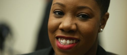 Sanders' Former Press Secretary Says She Experienced Racism On The ... - buzzfeed.com