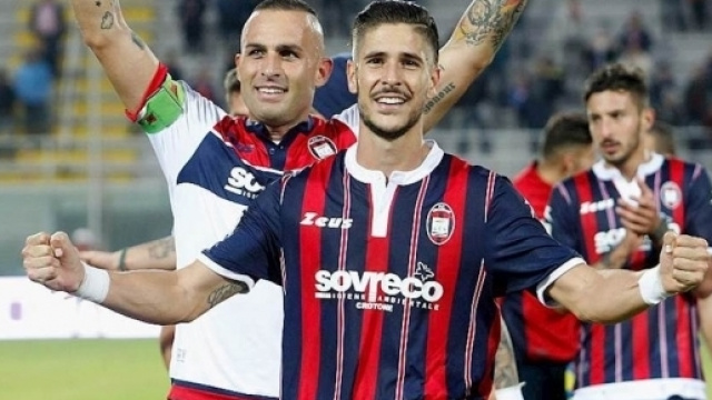 Interesse del Torino per l'attaccante Diego Falcinelli.