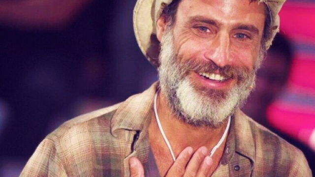 Raz Degan: "La prima telefonata dopo l'Isola? A Paola Barale ... - rumors.it