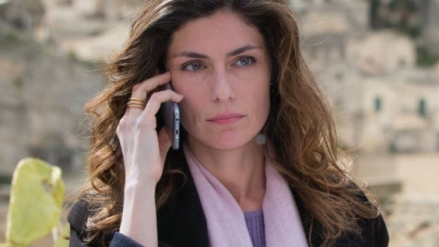 Sorelle fiction finale: chi &egrave; l'assassino?