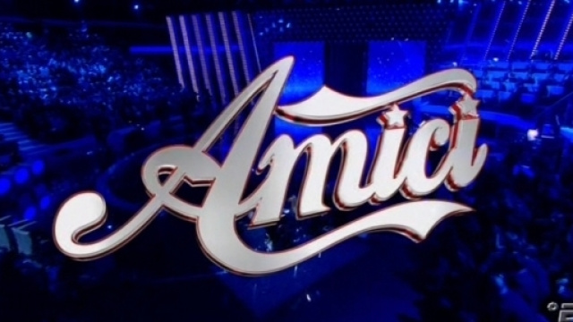 Amici 16: il 15/04 immagini inedite sul 'caso Morgan' e il nuovo coach