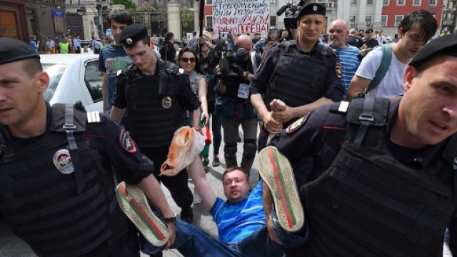 Arresto di un attivista per i diritti LGBT in Cecenia