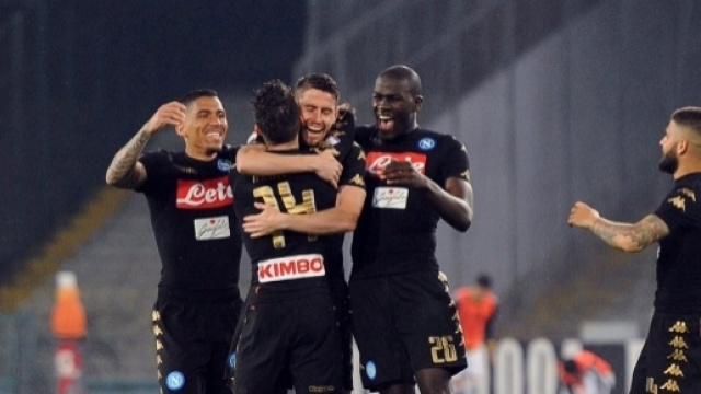 Il Napoli festeggia dopo il gol - FOTO: SSC Napoli