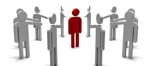 El acoso laboral o mobbing se debe denunciar. Public Domain.